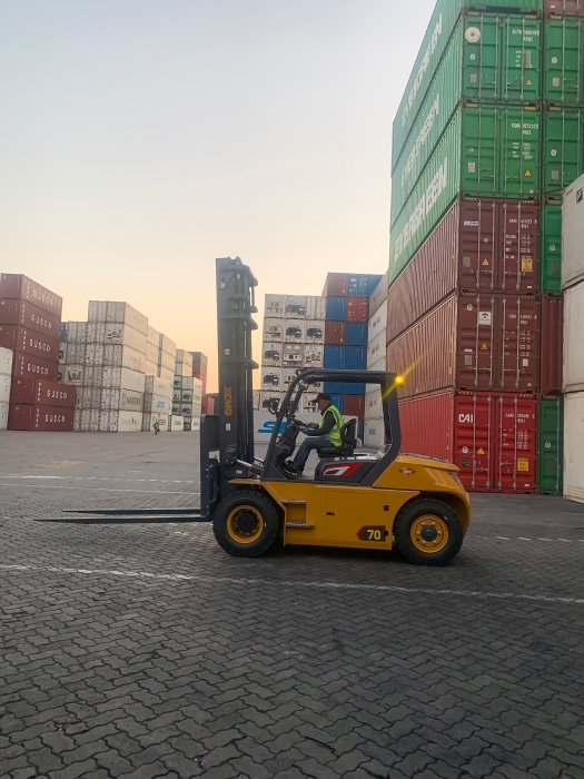 88858cc永利叉车批量进驻厦门港，一站式解决方案赋能港口物流新升级